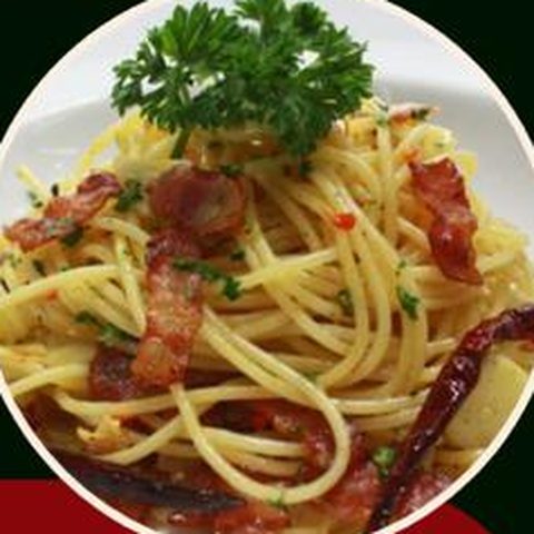 Spaghetti Bacon, Garlic & Chilli